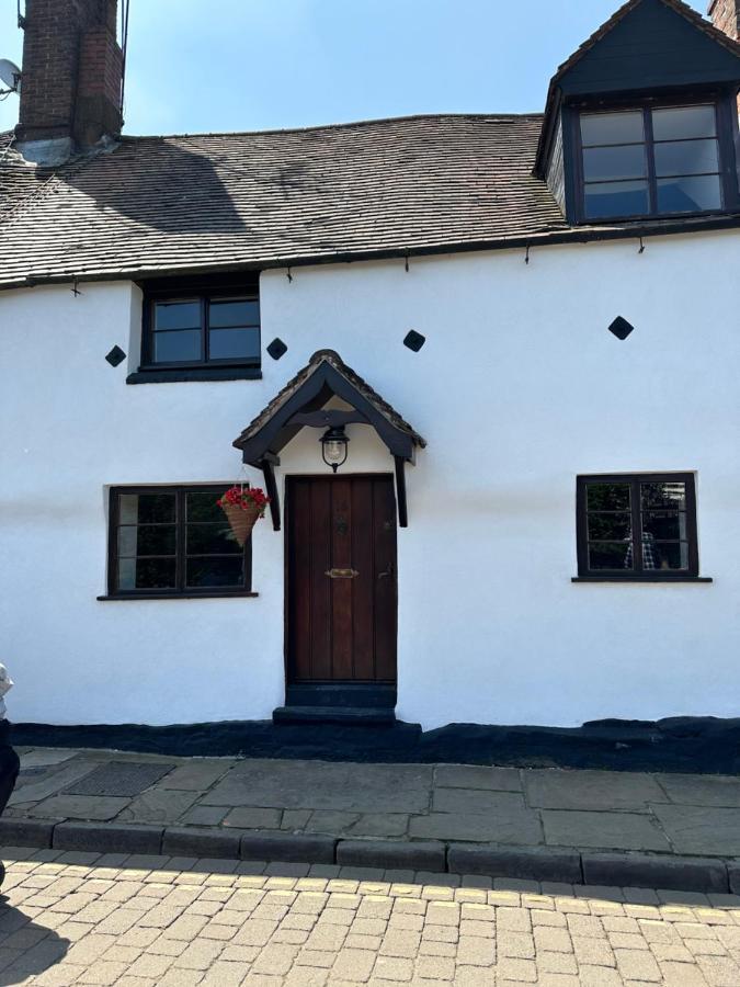 Bewdley River Cottage - Free Private Gated Parking For 2 Cars - River Front Location Exterior photo